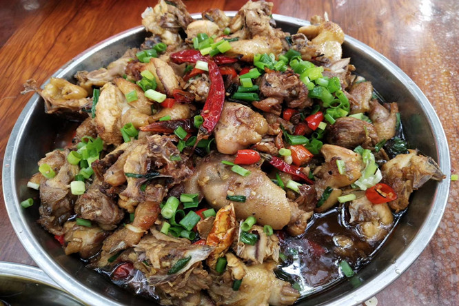 乐湖野炊美食.jpg